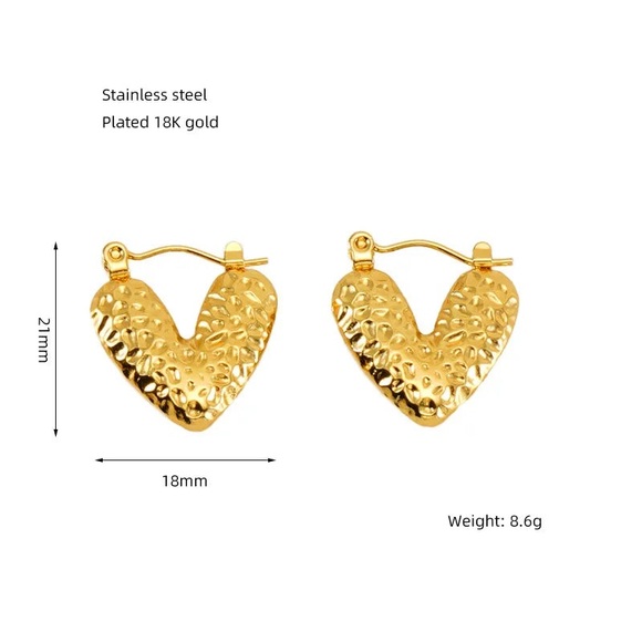 NEW💎18K Gold Plated Heart Hoop Earrings* - Picture 8 of 8